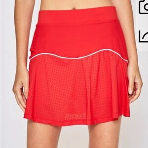 L’etoile Women's XS red athletic skort. NWOT. Tennis, golf, pickleball